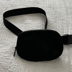 lululemon athletica Black Crossbody Belt Bag